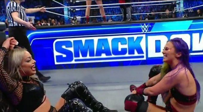 Wwe Smackdown Damage Ctrl Set To Defend Wwe Women S Tag Team