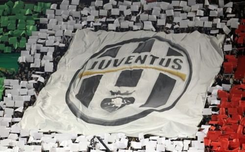 The La Vecchia Signora (The Old Lady) is singing again