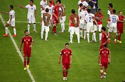 FIFA World Cup 2014: Chile defeat Spain 2-0; defending champions knocked out