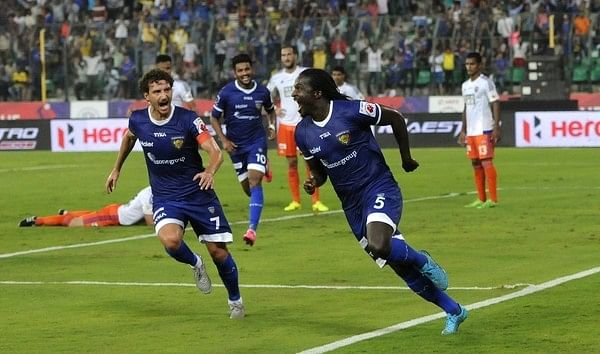 ISL 2015: Chennaiyin FC leapfrog Pune City FC with 2-1 victory, Mendy and Mendoza score
