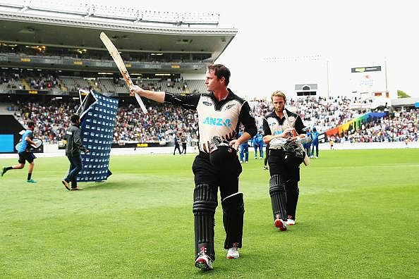 New Zealand close out series with stunning 9-wicket win; Colin Munro outraces Martin Guptill for record score