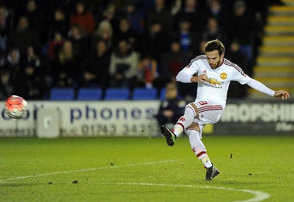 FA Cup: Manchester United see off Shrewsbury Town in spite of going down to 10 men