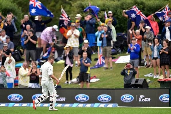New Zealand v Australia, 2nd Test, Day 3: Australian batsmen give visitors edge in McCullum's last Test