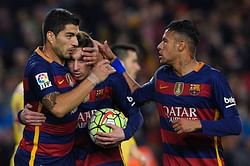 Barcelona reclaim top spot in La Liga with 6-0 win over Sporting Gijon, Luis Suarez scores four goals