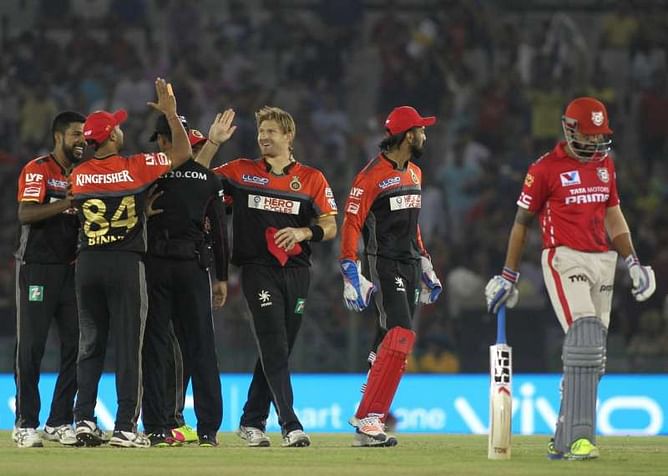 IPL 2016: Murali Vijay's effort in vain as RCB beat KXIP by 1 run