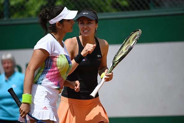 Wimbledon 2016: Sania Mirza and Martina Hingis enter second round; Rohan Bopanna wins too