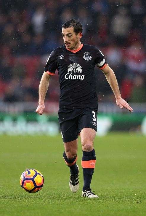 Everton have adapted to Koeman's demands, says Baines