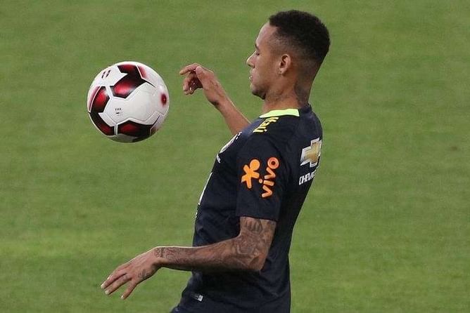 Neymar, Barca, Santos to stand trial after losing appeals