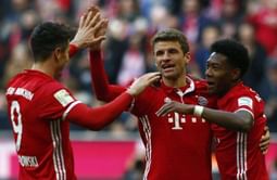 Bayern obliterate Hamburg 8-0 with Lewandowski hat trick