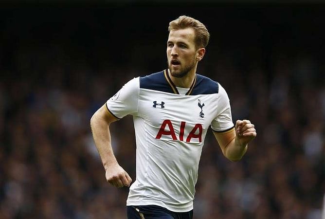 Tottenham overwhelm Stoke with another Kane hat-trick