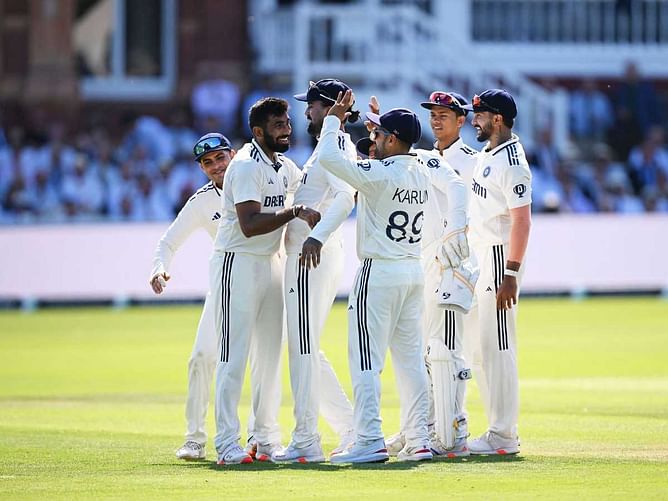 IND vs ENG 3rd Test Day 2 Live Updates: जसप्रीत बुमराह ने पहले आधे घंटे में ही अंग्रेजों को किया पस्त, स्टोक्स, रूट और वोक्स को किया आउट