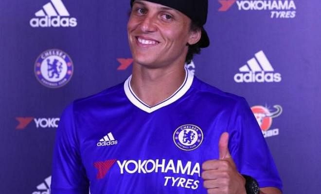 DAVID LUIZ IS OFFICIALLY A CHELSEA PLAYER AGAIN