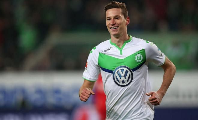 Julian Draxler has put Premier League clubs on alert by revealing that he aims to leave Wolfsburg next month. Arsenal is said to be leading the race to get the Germany international's signature in January. 