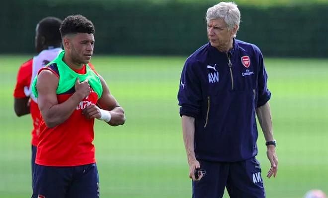 WENGER TELLS OX TO STAY AT ARSENALThe French manager has told the starlet to learn from Theo Walcott. Wenger said 