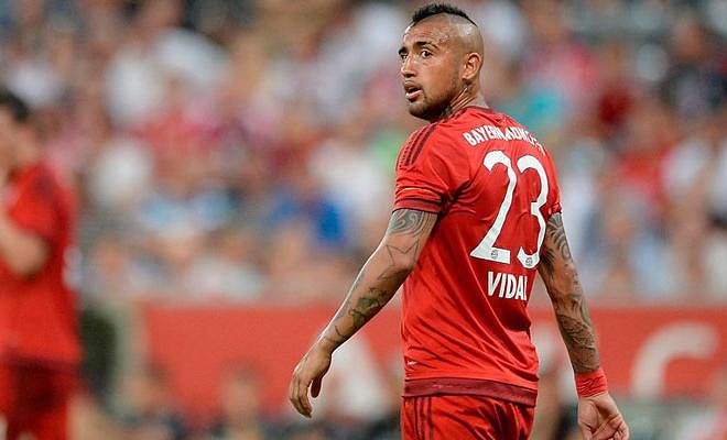 CONTE TO RE-UNITE WITH ARTURO VIDAL?Don Balon report that the Blues are lining up a €50 million bid for the 29-year-old Bayern Munich midfielder, Arturo Vidal, who is open to a transfer next summer. Vidal played under Chelsea boss Antonio Conte for three years during their time at Juventus and reportedly wants a new challenge and the chance to link up with Conte could be too good to turn down. It is believed that Chelsea have an offer of £42million on the table to tempt him to move to Stamford Bridge. 