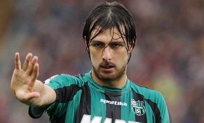 LEICESTER PLANNING A BID FOR ACERBILeicester City are planning a January move for Sassuolo defender Francesco Acerbi, according to reports in Italy. The defending Premier League champions are reportedly willing to offer 8 million euros to sign the 28-year-old. 
