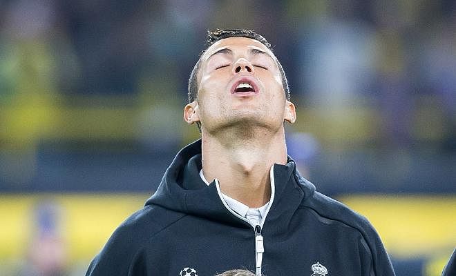 CR7'S PRIVATE JET CRASHES IN BARCELONAThe Real Madrid talisman's £15million Gulfstream G200 was landing at El Prat airport in Barcelona before it's landing gear broke during an impact with the runway. 