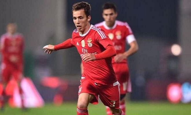 MANCHESTER UNITED LOOK AT GRIMALDOBenfica's Alex Grimaldo is being scouted by Manchester United, and the full back's performances have justified United's interest. He might replace Matteo Darmian in the squad.