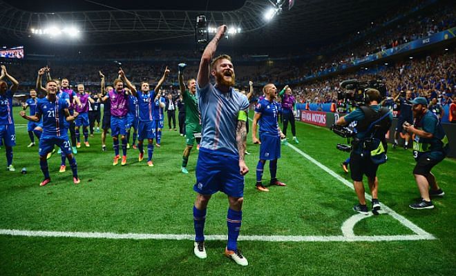 Euro hero could be on his way to Derby!Derby County are reported to be interested in signing Iceland skipper Aron Gunnarsson from Cardiff City according to Derby Telegraph. 