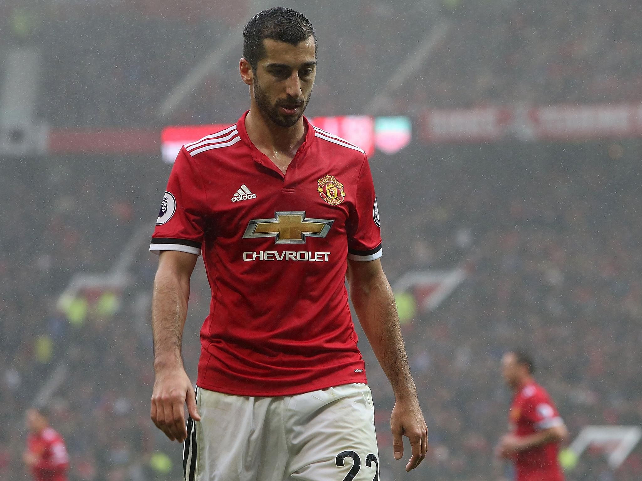 Arsenal winger Henrikh Mkhitaryan vague on plans to return to