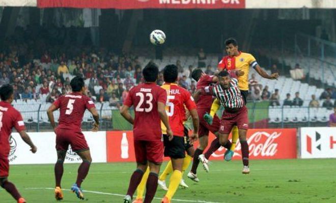 A well-fought Kolkata derby between Mohun Bagan and East Bengal at the Yuba Bharati Krirangan ended in a 1-1 draw on Saturday. The match between the defending I-League champions Mohun Bagan and their arch-rivals East Bengal saw some very competitive play, with both teams taking advantage of the chances that they created.