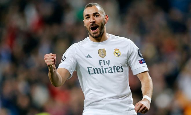 HUGE BLOW FOR ARSENAL! Juventus and Wolfsburg have made moves to sign Karim Benzema from Real Madrid! The German club have reportedly made a bid of €60 million for the French striker but Real Madrid have rejected that straight away!Juventus love Real Madrid strikers, don't they? They tried to sign Higuain when he was leaving the Galacticos, then they signed Morata on loan and now they are eyeing Benzema!