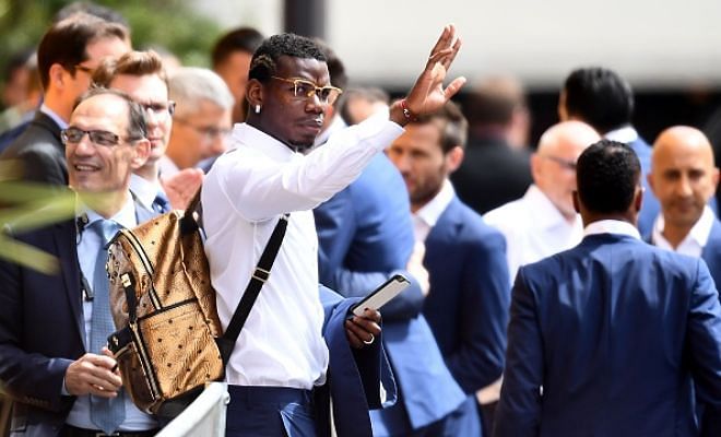 PAUL POGBA NEWS, DEAL?POGBA AGREES PERSONAL TERMS WITH MANCHESTER UNITED?Spanish Newspaper Marca reports that Manchester United have struck a deal with highly rated French midfielder Paul Pogba. Pogba could be earning £211,000 per week if the reports are true. GO ON LABILE! 