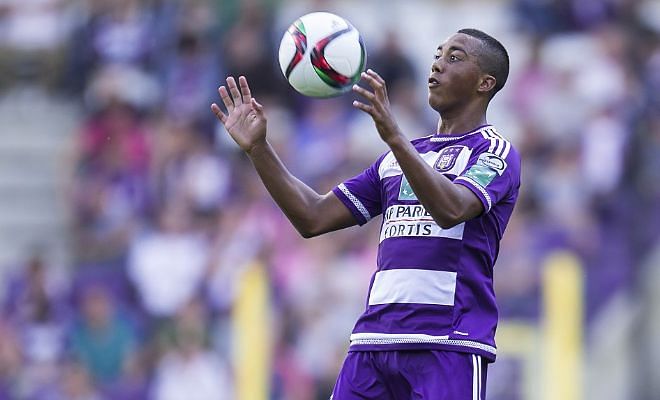 Youri Teilemans blasts the media !!Anderlecht midfielder Youri Teilemans has stated that he has had no contact whatsoever from the Manchester United manager. I have never been in contact with Jose Mourinho,