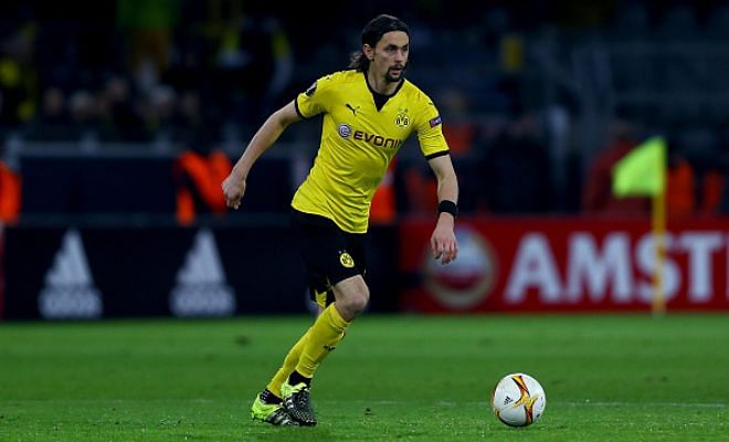 SUBOTIC TO BORO!Middlesbrough have agreed a deal to sign Borussia Dortmund defender, Subotic!The Serbian defender is not preferred starting XI player anymore at BVB and now he's set for a move to the Premier League.Arsenal and Liverpool are also interested in him but he's set to snub them for a move to Boro.