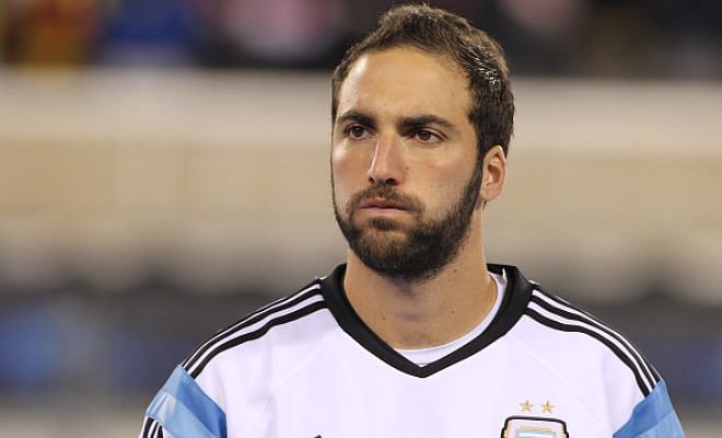 HIGUAIN TO JUVENTUS IS OFF!Juventus chief, Giuseppe Marotta has confirmed that he's pulled the plug on the deal to sign Higuain.