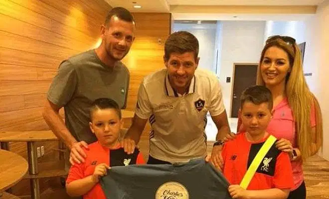 Gerrard makes a fan's dream come true.
If you thought Gerrard was a legend before now you will love him even more! The Liverpool made the day of a young boy who is suffering from a  terminal illness: 
Full Story: https://www.sportskeeda.com/football/steven-gerrard-makes-dreams-come-true-for-10-year-old-boy-battling-leukemia