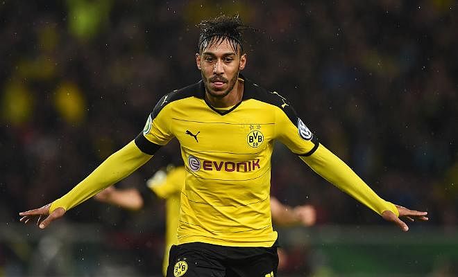REAL MADRID INTERESTED IN AUBAMEYANG!!According to the Marca, Borussia Dortmund star Pierre-Emerick Aubameyang is pushing for a deadline day move to Real Madrid. Negotiations have not yet reached an advanced stage.Aubameyang was Dortmund's best player last season and they will be unwilling to offload the Gabonese.