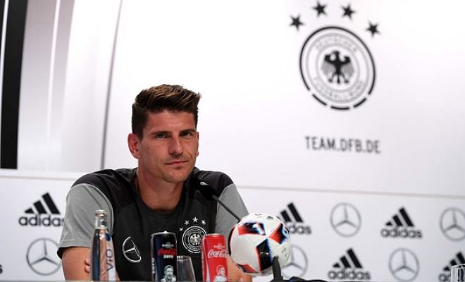 Borussia Dortmund officially pepper spray Mario Gomez rumours!Interest in German veteran Mario Gomez has shot up and a number of clubs have been reported to have the hots for him after he made an impression at the EURO 2016. Amongst major clubs, Borussia Dortmund, West Ham and Barcelona have been reported to have been working on a deal.However, Dortmund sporting director Michael Zorc  has dismissed rumours and publicly denied any interest from their side.