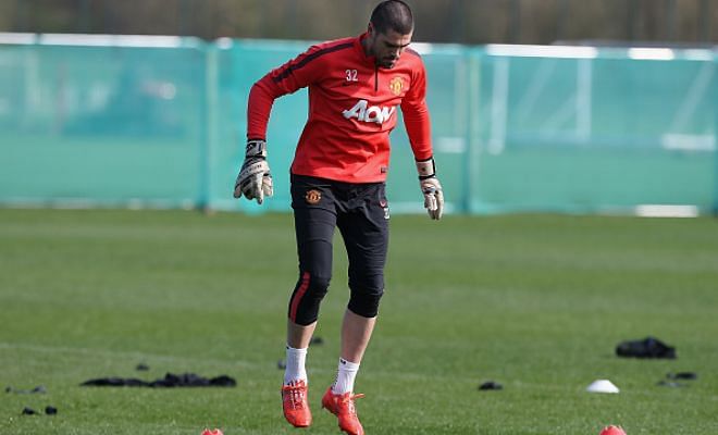 Rough days over?Former Barcelona star and insecure Manchester United goalkeeper Victor Valdes could finally get some game time in the Premier League by sealing a move to Middlesbrough.Newly promoted side Middlesbrough are trying to sign a few experienced players including Van Persie to bring them on par with the competition at elite level.