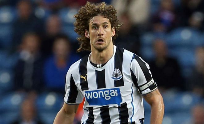 Newcastle want to keep hold of defender Fabricio Coloccini with Crystal Palace planning a £6m swoop and Alan Pardew keen to bring his former player to Selhurst Park. ( Coloccini )