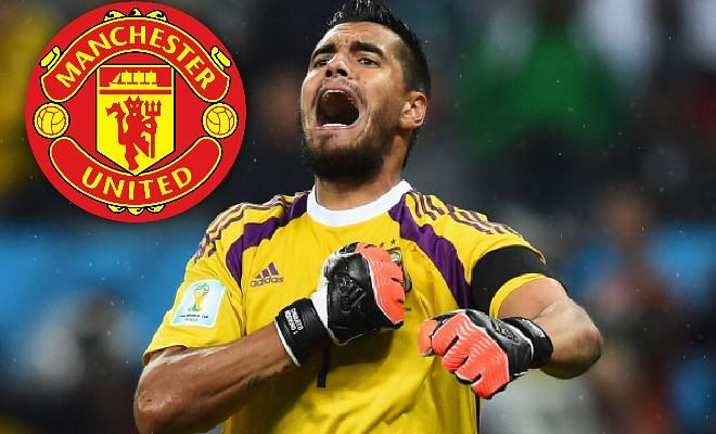 DEAL DONE: Manchester United completed the signing Argentina goalkeeper Sergio Romero late last night. (Source: @ManUtd)