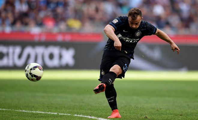 A €17 million deal is said to have been agreed between Stoke City and Inter Milan for Xherdan Shaqiri. The Swiss International is yet to agree to the move. (Sky Sports)