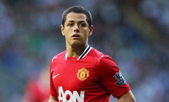 Orlando City are in talks to sign Manchester United striker Javier Hernandez. [ESPN]