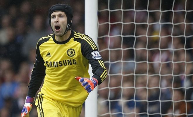 Petr Cech will be meeting Chelsea officials to tell them that he wants to leave the club with Arsenal being one of his favoured destinations. (Sky Sports)