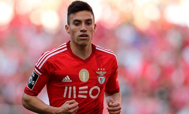 Benfica's Nicolas Gaitan will complete his move to Atletico Madrid for €30 million after Arda Turan completes his switch to Barcelona. (O Logo)