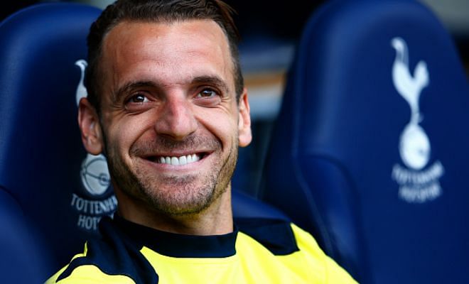 Tottenham will allow Roberto Soldado to join Sevilla for a much lower price than what they had to pay for the Spaniard when he joined them back in 2013 for £26million. (Superdeporte)