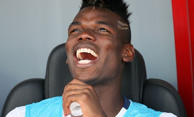 Manchester City are confident about signing Paul Pogba and could complete the deal before they agree terms with Liverpool for Raheem Sterling. (The Sun)