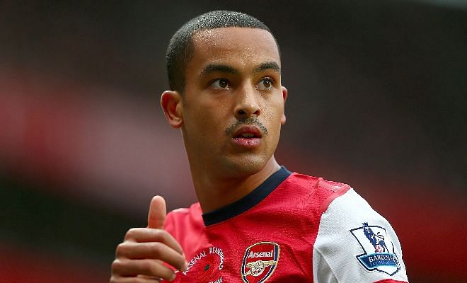 Theo Walcott has reportedly agreed to a £100,000-a-week deal to stay at Arsenal until 2019. [Mirror]
