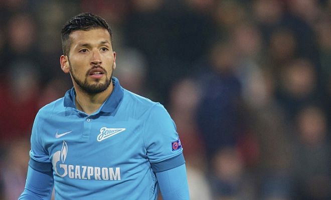 Arsenal are plotting a €19 million for Zenit centre-back Ezequiel Garay who is said to be desperate to leave the club. (Mirror)