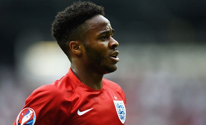 Raheem Sterling has been warned by club Liverpool to join the team for their pre-season tour as Manchester City continue their chase for the England winger. (Mirror)