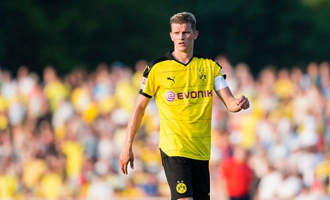 Tottenham Hotspur are looking at Borussia Dortmund midfielder Sven Bender as a possible option to boost their team ahead of the new season. [Daily Mirror]