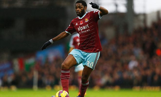Everton want to sign Cameroon midfielder Alex Song. [Mirror]