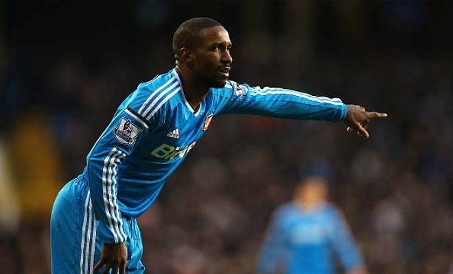 Bournemouth are keen on signing former loanee Jermain Defoe from Sunderland. [Mirror]