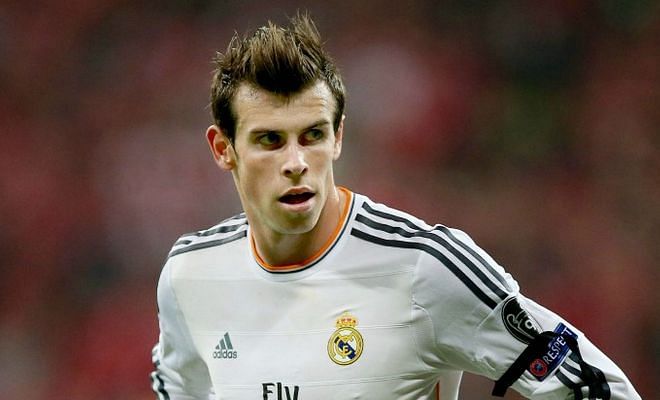 Manchester United haven't given up on signing Gareth Bale from Real Madrid for a world record fee. [Sunday Express]
