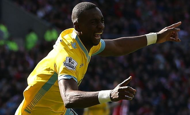 Tottenham target Yannick Bolasie is stalling on a new long-term contract at Crystal Palace. [ Daily Mail ]